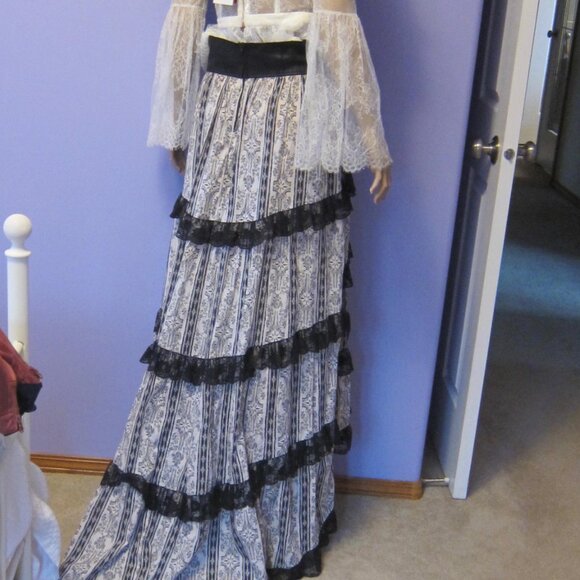 A STEP IN TIME LIP SERVICE PUNK STEAMPUNK GOTH VICTORIA PRINT FULL MAXI SKIRT - Picture 3 of 10